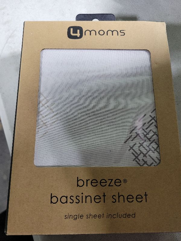 Photo 1 of 4moms Breeze Bassinet Sheets, Machine Washable and 100% Cotton, White