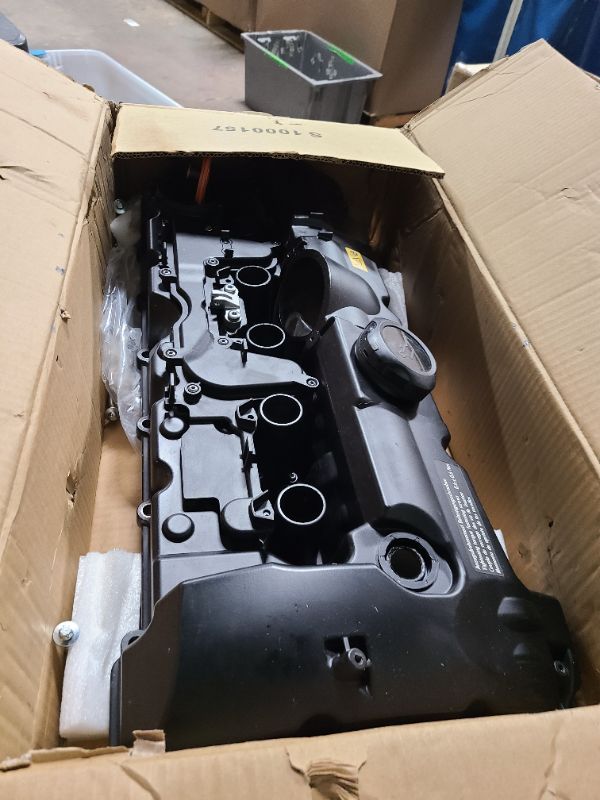 Photo 1 of Top10 Racing Upgraded Full Aluminum Engine Valve Cover Compatible with 125i, 128i, 130i, 323i, 325i, 328i, 525i, 528i, 530i, X1, X3, X5, Z4 - E60 E70 E82 E83 E84 E89 E90 E92, Replace # 11127552281
