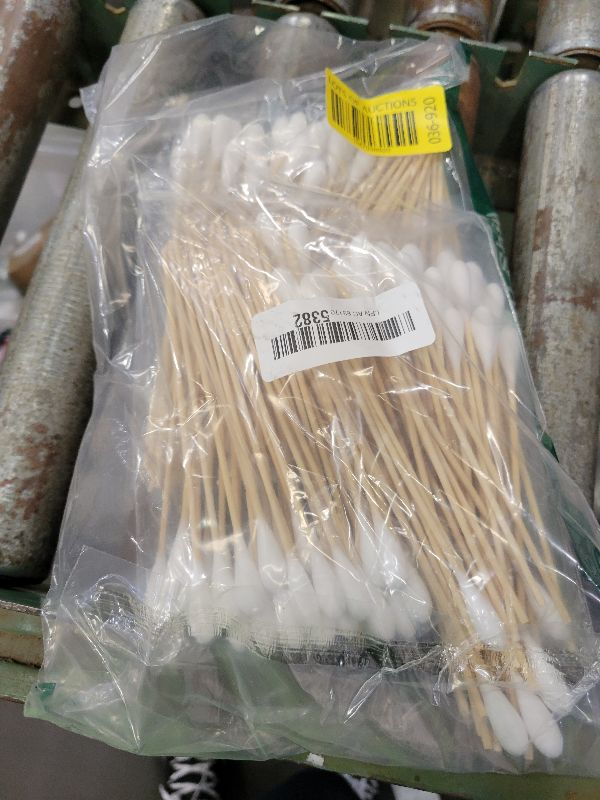 Photo 1 of 6 Inch Long Cotton Swabs (Large Size) 200pcs for Pets, Gun Cleaning or Makeup