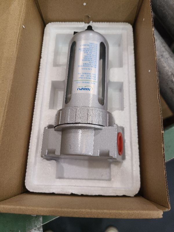 Photo 1 of 1/2" air compressor water separator Compressor Moisture Trap Filter with Semi-Auto Drain for Cleaner Dryer Compressed Air Lines