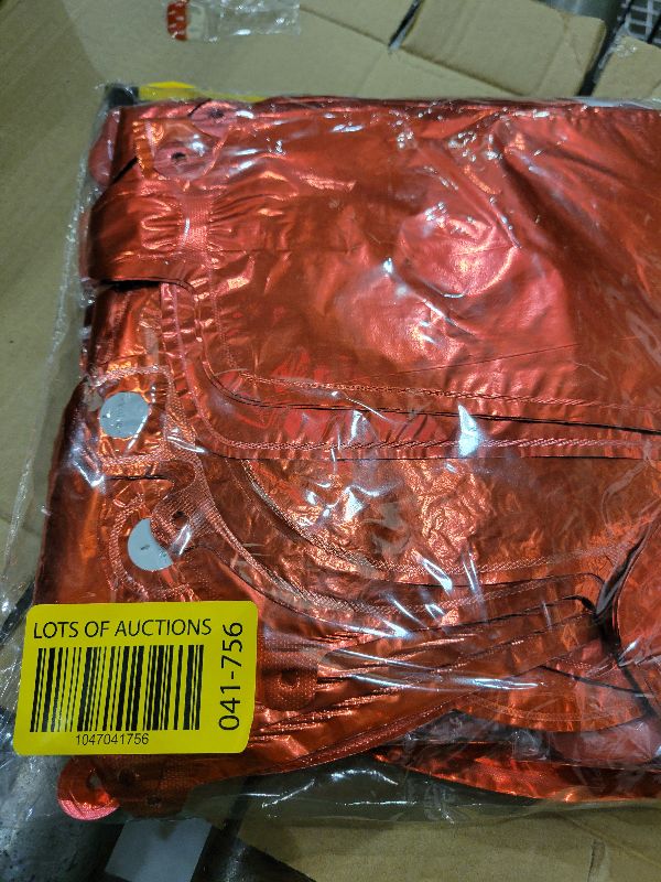 Photo 1 of 2 Set Red QUIERES SER MI NOVIA Balloons - 1200pcs Red Artificial Rose Petals 34pcs 16" Letter Balloon 10pcs 18" Heart Balloons Alphabet Foil Mylar Balloon for Valentines Day Decorations