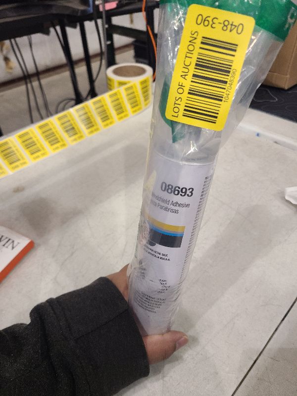 Photo 1 of 3M Auto Glass Urethane Windshield Adhesive, 08693, Medium Viscosity, High-Strength, Fast-Curing, 310 mL/10.5 fl oz Cartridge , Black
