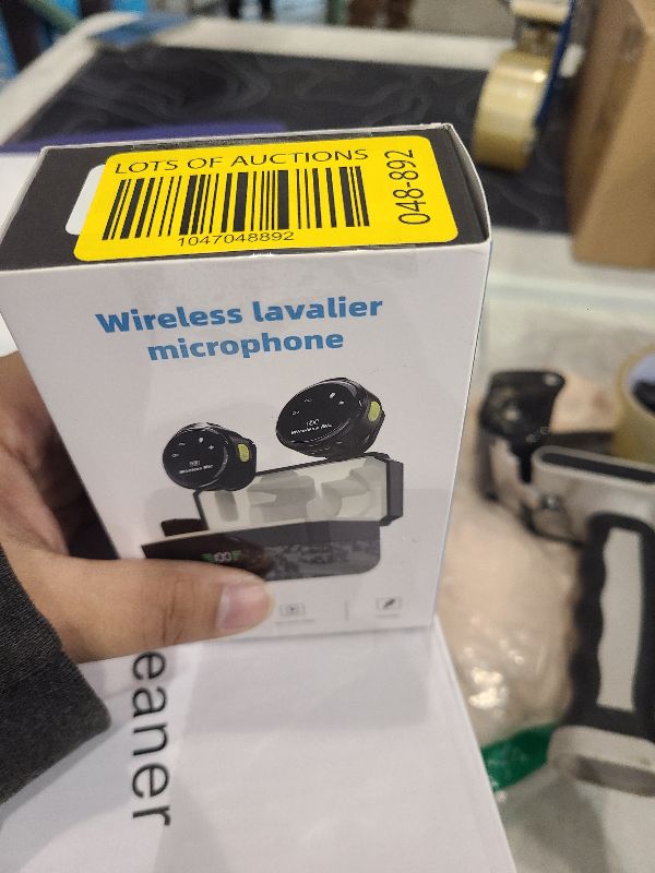 Photo 1 of 2 Pack Wireless Bluetooth Microphone for iPhone iPad Android with Charging Case,40h Noise Reduction Omnidirectional Clip on Microphone with Lightning/USB-C Plug-Play for Video Recording Interview Vlog