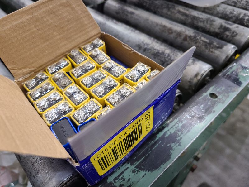 Photo 1 of 9V 6F22 Batteries High-Power Batteries Long Battery Life 9 Volt Carbon Batteries 3 Years Shelf Life, Leak-Proof 9V Batteries Suitable for Smoke Detectors and Other Electronic Products (24-Counts)