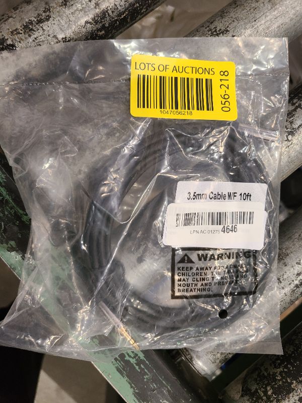 Photo 1 of 3.5mm Aux Headphone Extension Cable 10 Feet (3 Meters) 3.5mm Male to Female Stereo Audio Extension Cable 10ft (3M) for Car, Stereo, iPhone, Smartphone or Any Audio Device CNE74511