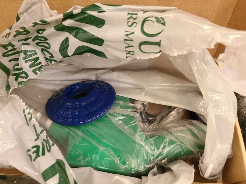 Photo 1 of 3/4" Green NPT Fuel Transfer Nozzle Kit, High Flow Auto Shut-Off Fuel Nozzle with 360° Hose Swivel, Suitable for Diesel, Gasoline, Kerosene (13/16" Spout, 3 Gear Padlock, 16 GPM)