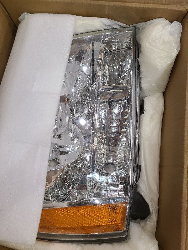 Photo 1 of ISHARINGAUTOPARTS Chrome Clear Headlight Assembly Compatible with 2007 2008 2009 2010 2011 2012 2013 Chevy Avalanche + 2007-2014 Suburban 1500 2500 + 2007-2014 Tahoe
