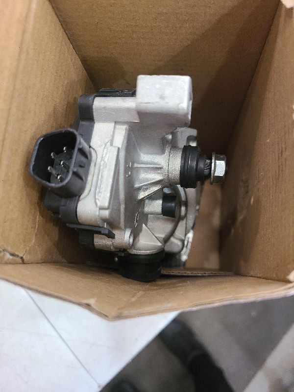 Photo 1 of A-Premium Front Windshield Wiper Motor Compatible with Chevy Silverado & GMC Sierra & Toyota 4Runner, Land Cruiser, Sienna, Tacoma, FJ Cruiser & Mazda 5, 6 & Lexus IS250, LX570 & Hyundai Santa Fe