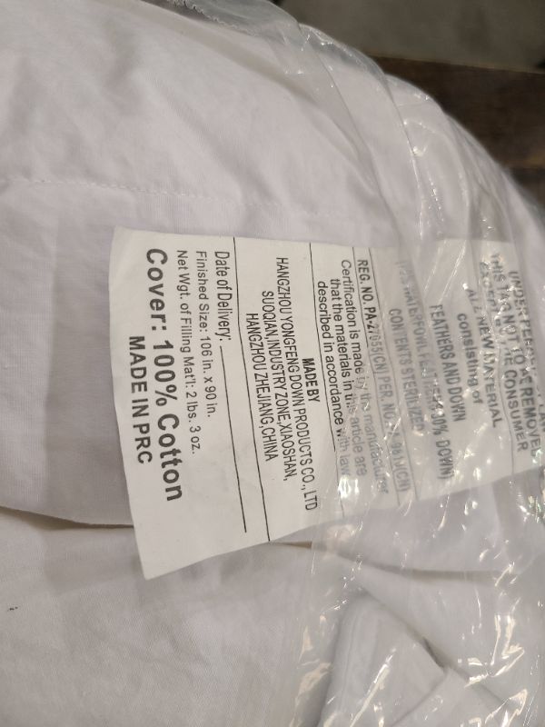 Photo 1 of APSMILE Fluffy Down Feather Fibers Comforter King Size, Organic Cotton Cover Down Feather Fibers Duvet Insert for Warm Weather, High Fill Power Lightweight Blanket for Summer (Ivory White, 106x90)