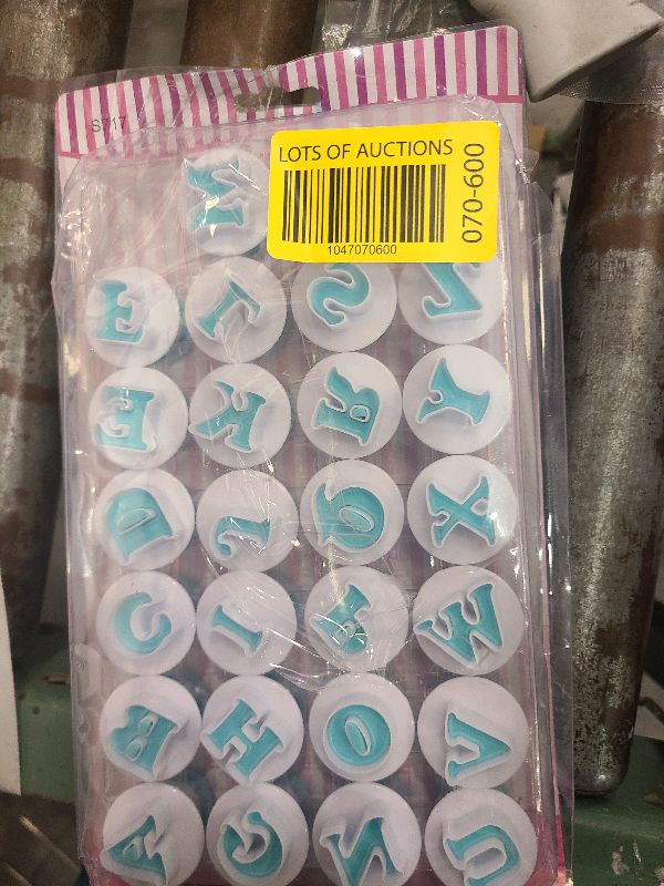 Photo 1 of 26PCS/Set Cookie Stamp Impress Cookie Cutters Alphabet Letter and Number Fondant Cake Biscuit Mold Letter Shape DIY Cookie Biscuit Alphabet Letters Cake Tool Embosser Cutter (Upper Case Letter Shape)