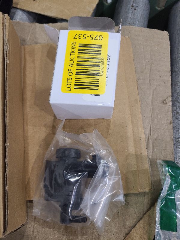 Photo 1 of 4x4 Vacuum Solenoid Purge Valve 4WD Locking Hub Vacuum Solenoid 7L1Z-9H465-B Compatible With Ford Expedition Ford F-150 F-250 F-350 F-450 F-550 Super Duty Lincoln Navigator