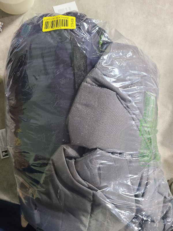 Photo 1 of 2 Pcs Thermal Poncho Wearable Hooded Blanket Winter Poncho Wearable Sleeping Bag Water Resistant Windproof for Men Women(Green, Navy Blue)