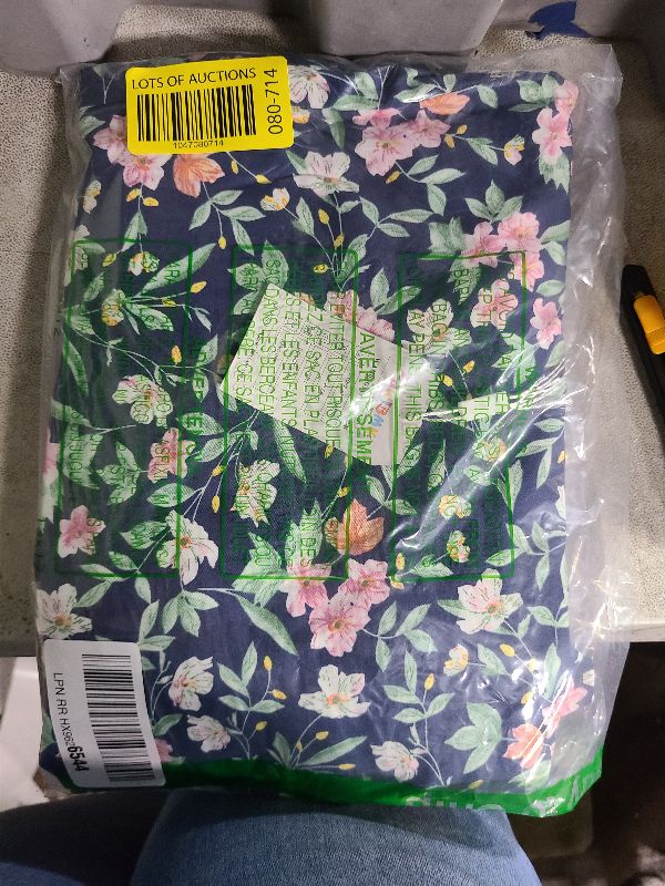 Photo 1 of **MISSING SMALL SHIRT**
Daddy and Me Matching Outfits Hawaiian Beach Tropical Print Father and Son Matching Shirts for Family Photoshoot Short Sleeve Men Father's Day Tops Boys Summer Vacation Blue Leaves Flower 3X-Large