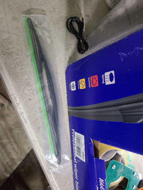Photo 1 of 3 wipers Replacement for 2009-2020 Honda Fit, Windshield Wiper Blades Original Equipment Replacement - 28"/14"/14" (Set of 3) U/J HOOK