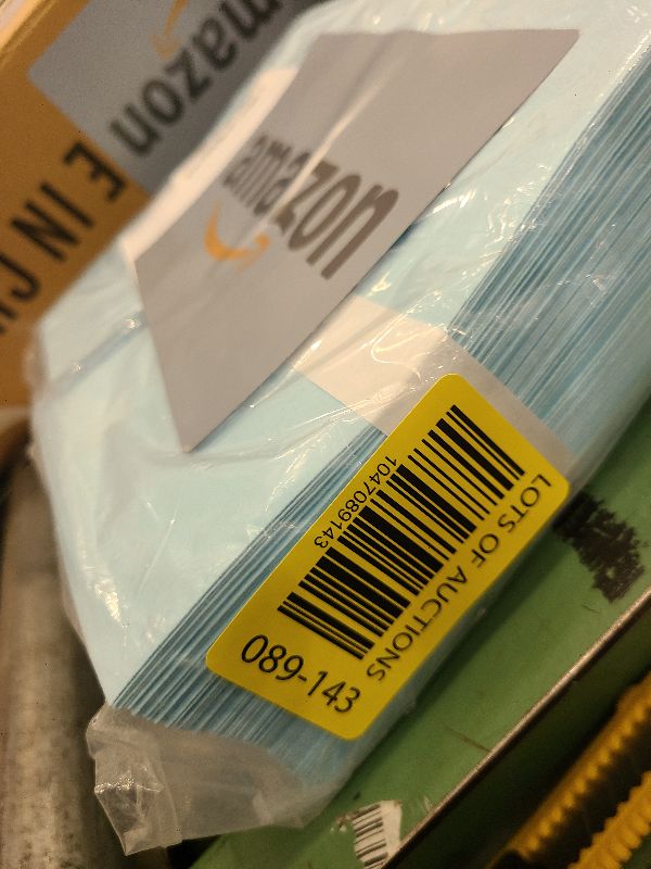 Photo 1 of 200-Pack 5x7-Inch Light Blue Envelopes with Square Flap and Peel and Press Closure for For Birthday, Wedding, and Anniversary Party Invitations, Greeting Cards, Thank You Notes