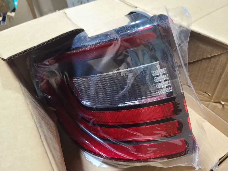 Photo 1 of MZORANGE Tail Light Rear Lamps For Dodge Durango 2014-2023 68155949AD 68272127AA (Left Driver Side)