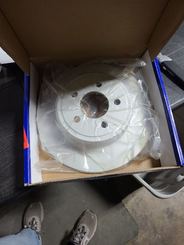 Photo 1 of ACDelco Advantage 18A1705AC (19327371) Coated Front Disc Brake Rotor