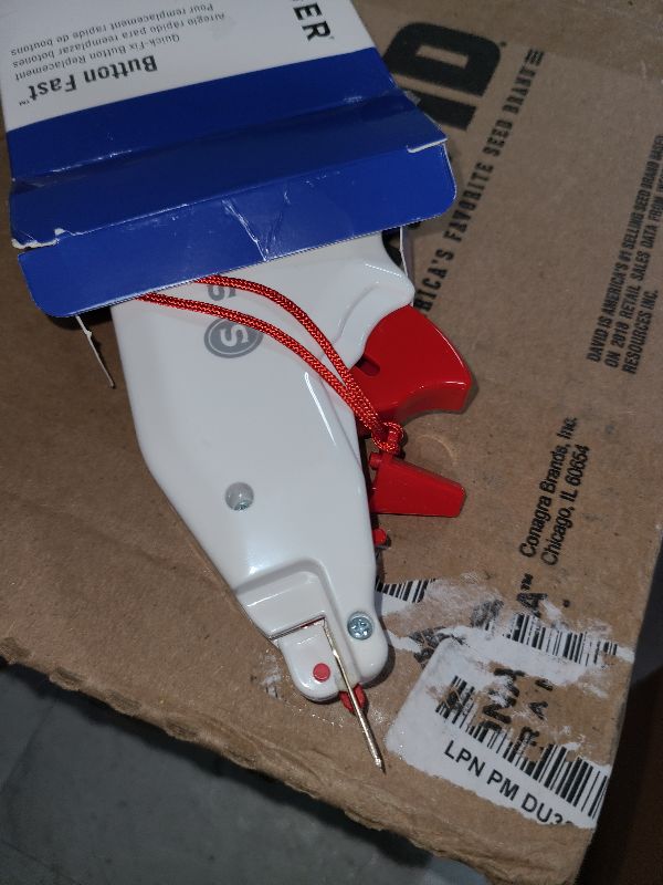 Photo 1 of Singer Button Fast Quick-Fix Button Replacement Tool with 60 Fasteners and 12 Buttons (01933)