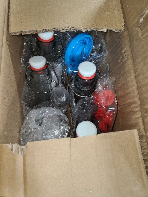 Photo 1 of 8 Set, 16 OZ Swing Top Glass Bottles - Flip Top Beer Brewing Bottles with Stopper for 2nd Fermentation, Kombucha, Mead Kefir, Vanilla Extract, Juice, Tea, Wine - Airtight Cap Lids, Bonus 2 Pourers