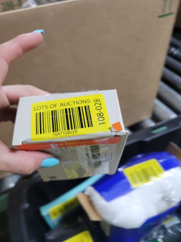 Photo 1 of SURITCH for Powerbeats Pro Case Cover, Shockproof Magnetic Cases for Beats Powerbeats Pro Wireless Earbuds, Protective Cover with Magnetic Lid Lock & Carabiner, Full-Body Drop Protection, Navy