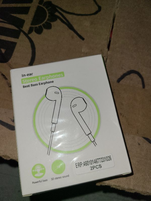 Photo 1 of 2 Pack Wired Headphones (Built-in Microphone & Volume Control) Wired Earbuds Noise Canceling Isolating Earphones for iPhone 14/13/12/11/SE/X/XR/XS/8/7/Pro/Pro Max/mini/Plus