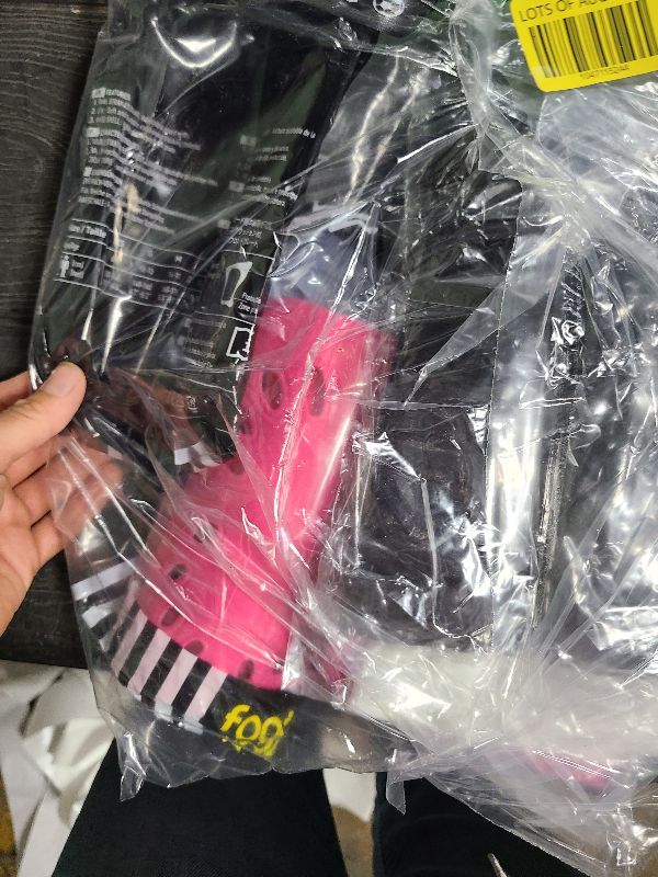 Photo 1 of 3 Pairs Soccer Shin Guards and Sleeves for Kids Youth, Protective Soccer Shin Pads and Long Soccer Sleeves for 8-18 Years Old Children Teen Girls Lightweight Soccer Equipment