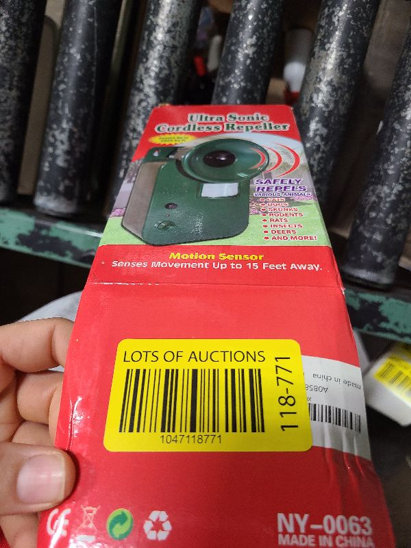Photo 1 of 2025 Solar Ultrasonic Bird Repellent Devices Outdoor Bird Deterrents for Outside Cat Repellent Animal Deterrent to Keep Deer Bird Crow Dog Raccoon Rabbit Squirrel Skunk Out of Balconies Yard