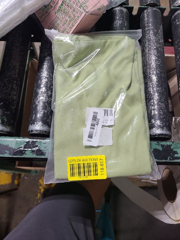 Photo 1 of 2 Pack Microfiber Zipper Pillowcases, Soft Comfortable Not Shrink Olive Green Pillow Case, Standard Pillow Cases Set of 2 (20x26 Inches)