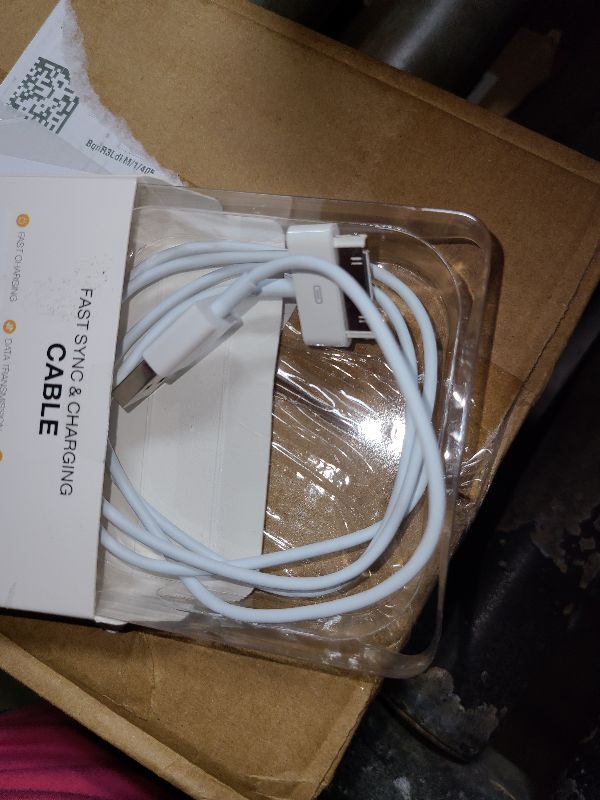 Photo 1 of 30-Pin Charger Cable Compatible for Old iPhone 4 4S 3GS, Old iPad 1st 2nd 3rd Generation, iPod Classic 1st 2nd 3rd Gen, Touch 4th, iPod Nano 5th 6th Gen, USB Fast Charge & Sync Charging Cord 1-Pack