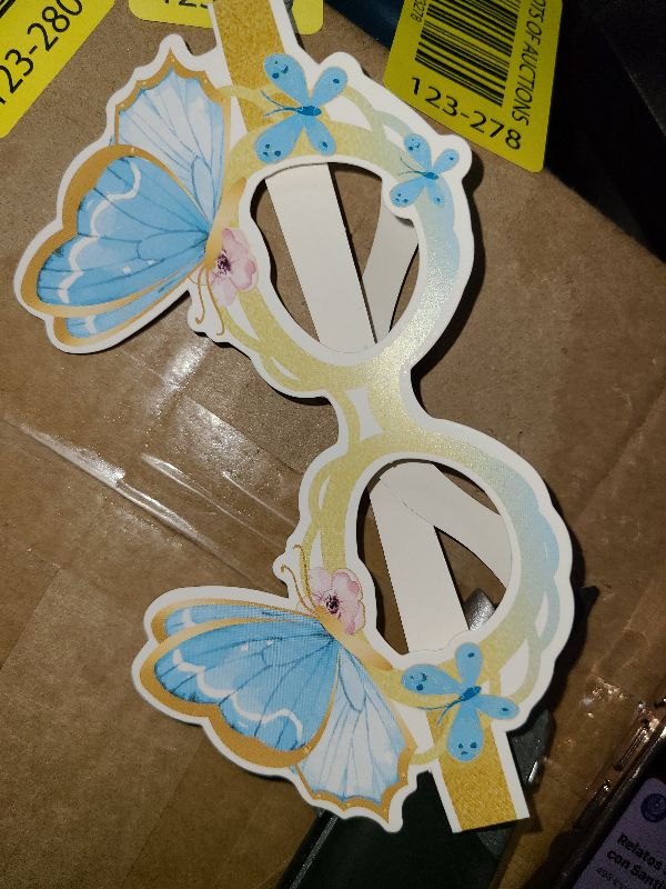 Photo 1 of 24 Pieces Butterfly Paper Eyeglasses Colorful Paper Party Eyeglasses Butterfly Party Decorations Birthday Party Supplies for Girls Boys Butterfly Props Paper Eyeglasses for Kids Adults Party Favors