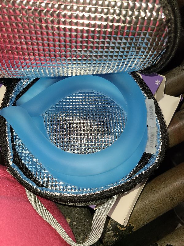 Photo 1 of 2PCS Neck Cooling Tube with Cold Insulated Bag,Reusable Ice Neck Ring Wearable Body Cooler Products for Summer Heat (Blue*2)