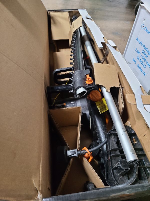 Photo 1 of  Worx WG309 Corded 8 Amp Electric 10" Pole Saw / Chainsaw 