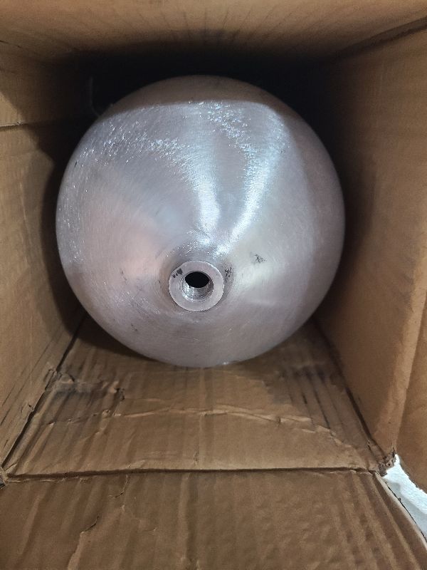 Photo 1 of 3 Gallon Aluminum Air Tank with 1/4 Inch NPT Ports For Air Suspension