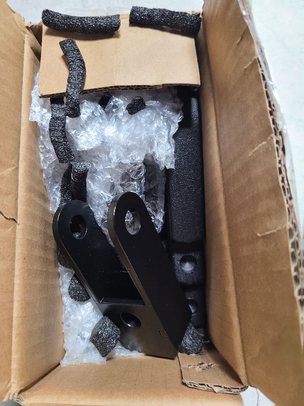 Photo 1 of 1-3" Torsion Bar Keys with Shock Extenders Brackets Compatibility with 1999-2007 Chevy Silverado 1500 4WD, GMC Sierra 1500 4WD, Dynofit 1-3 Inch Adjustable Suspension Leveling Lift Kits for Tahoe 1500