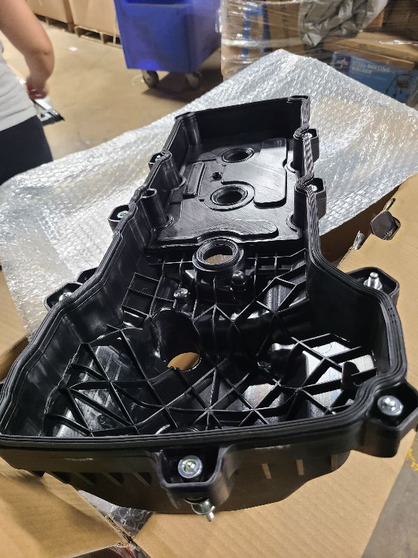 Photo 1 of A-Premium Left Right Engine Valve Cover Kit Compatible with Ford Explorer 2011-2019, F-150 2011-2012, Mustang Edge Taurus, 3.5L 3.7L Naturally Aspirated Engine, with Gasket Bolt, BR3Z6582R BR3Z6582G