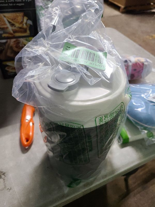 Photo 1 of Igloo 1/2 GAL LAG Char