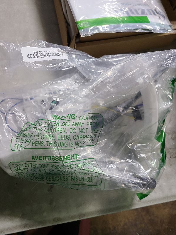 Photo 1 of Genuine Chrysler 68060507AB Fuel Pump/Level Uni Module Packaging