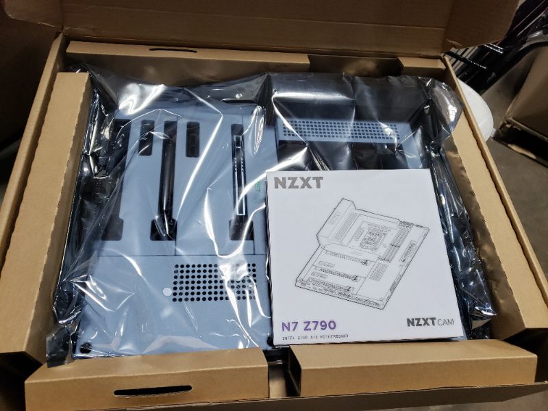 Photo 1 of NZXT N7 Z790 ATX Gaming Motherboard - Intel Z790, WiFi 6E, Bluetooth, White