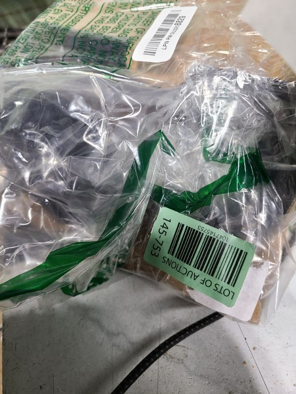 Photo 1 of THWRAI Blender Replacement Parts for Ninja 2 x 32oz Cups &2 x Lids and 7 Fins Extractor Blade Stainless Steel Bearing Compatible with Blenders Auto iQ BL480 BL482 BL642 BL682 NN102
