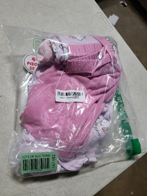 Photo 1 of Hello Kitty Sanrio Girls Long Sleeve Shirt, T-shirt, and Pants 4 Pack Set for Big Kids
3-4Y