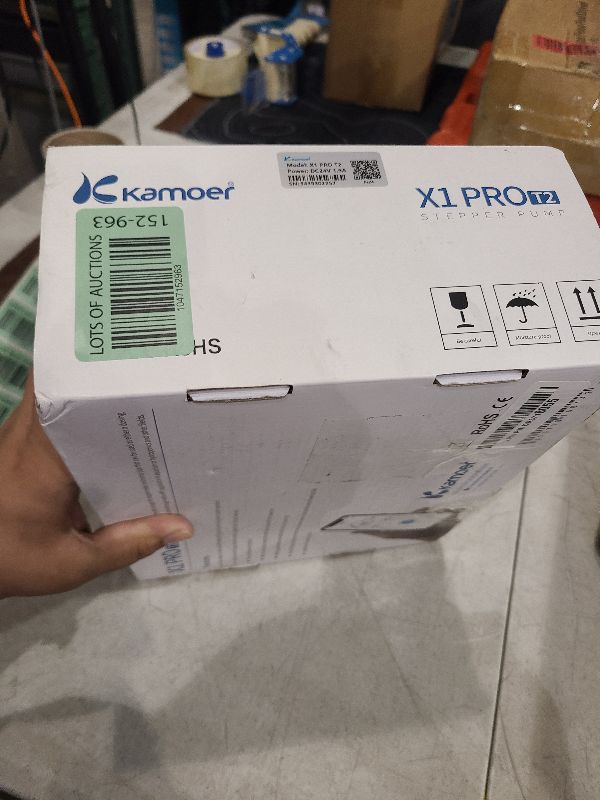 Photo 1 of Kamoer X1 PRO-T2 small programmable auto aquarium dosing pump 24V 110 ml/min calcium pump wifi control low flow stepper motor adjustable peristaltic pump