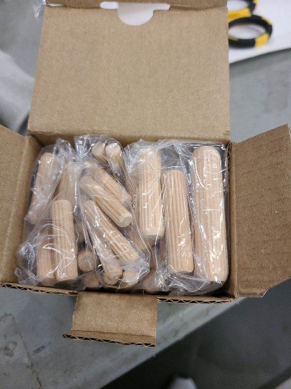 Photo 1 of ALBO Wooden Dowel Pins 100 Pack Assorted Sizes 1/2 + 3/8 + 5/16 + 1/4 inch Fluted Wood Dowels Rods Hardwood Crafts Dowel Pegs