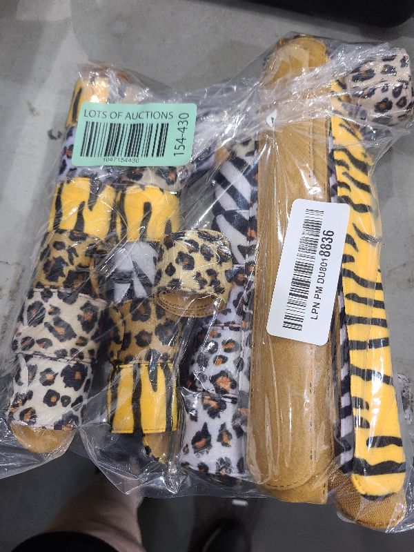 Photo 1 of 25 Pieces Animal Print Slap Bracelets Wild Animal Wristband Assorted Jungle Safari Print Deer Leopard Tiger Slap Bands Gifts for Kids Boys Girls Birthday Party Favors