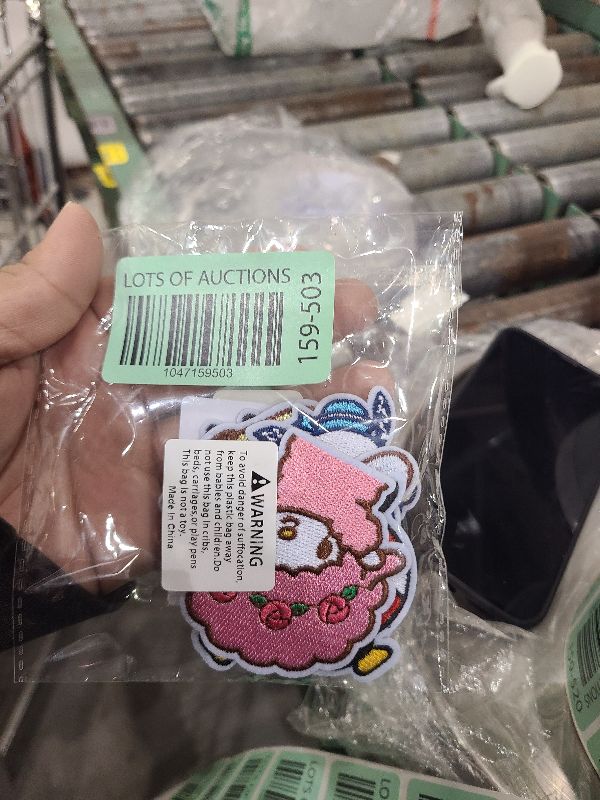 Photo 1 of 9 Pcs Kawaii Cartoon Anime Iron on Patches Cute Kitty Twin Stars Cinnamon Character Sew on Repair Embroidered Applique Exquisite DIY Craft Accessories Gifts for Kids Girls Women Clothing Backpack Hat