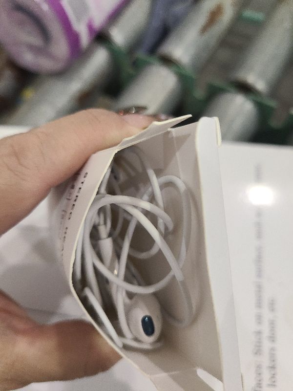 Photo 1 of 2 Pack Earbuds for iPhone Headphones Wired HiFi Stereo Headsets [MFi Certified] Noise Reduction Earphones for iPhone 14/13/12/11/XR/XS/X/8/7/SE Support iOS System(Built-in Microphone & Volume Control)