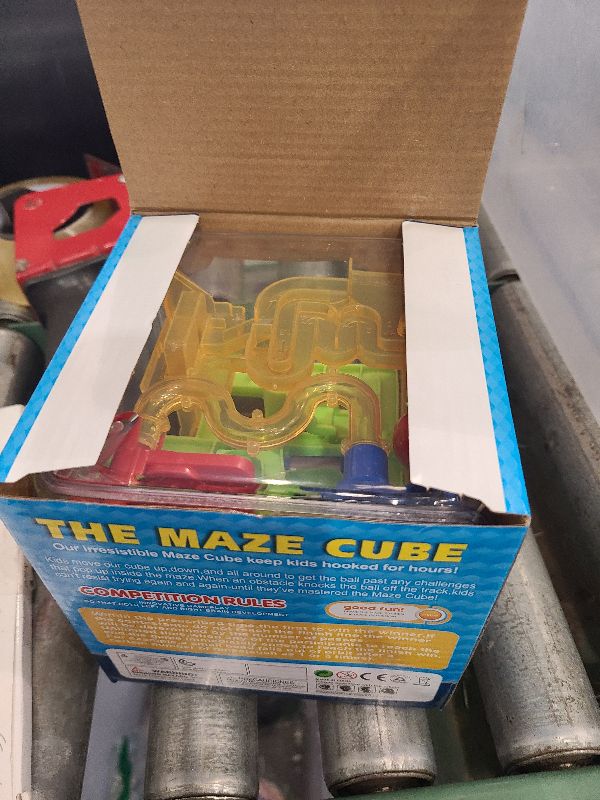 Photo 1 of 3 otters 3D Puzzle Maze Cube, 72 Obstacles Puzzle Cube Interactive Maze Game with Education Toy for Kids 3+
