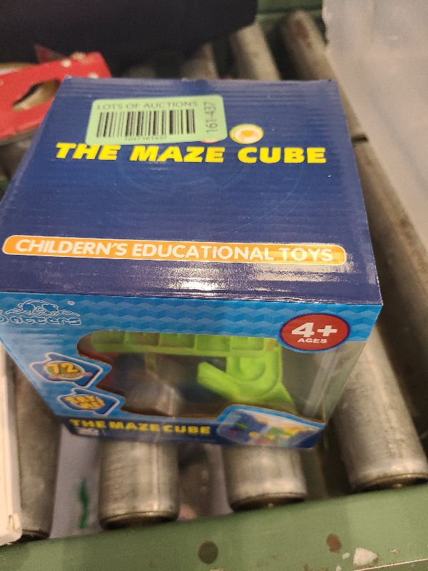 Photo 1 of 3 otters 3D Puzzle Maze Cube, 72 Obstacles Puzzle Cube Interactive Maze Game with Education Toy for Kids 3+