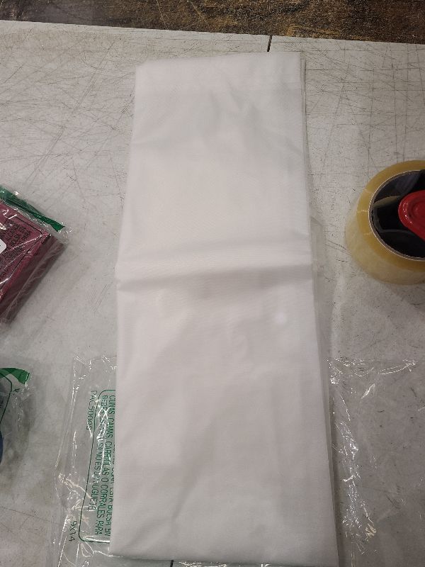 Photo 1 of SaphiRose Disposable Rain Ponchos Emergency Clear Poncho