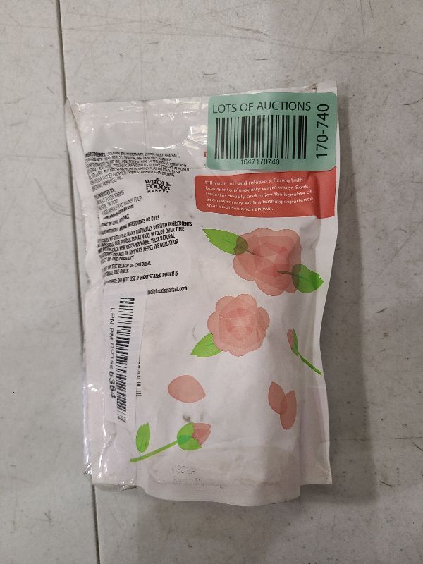 Photo 1 of 365 by Whole Foods Market, Bath Soak Rose Petal With Himalayan Salt, 5 Count