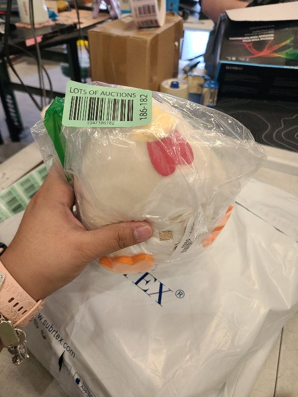 Photo 1 of A SINGLE CHICKEN--Buxomigrl Animal Chicken Plush Doll Farming Hen Plushie Stuffed Soft Pillow Christmas,JUST 1 White CHICKEN